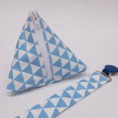 BKATL19 Tutjeslint Triangle Blauw